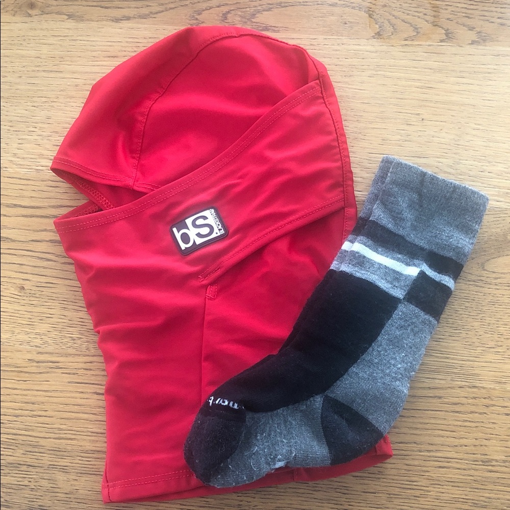 Blackstrap Balaclava + Smartwool Ski Socks - Kids Small